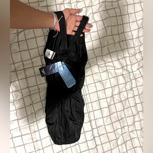 Black speedo swim suit - Picture 2 of 2